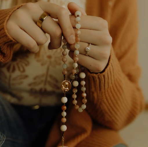 Saint Maria Goretti Rosary