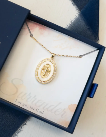 Surrender Necklace - Gold